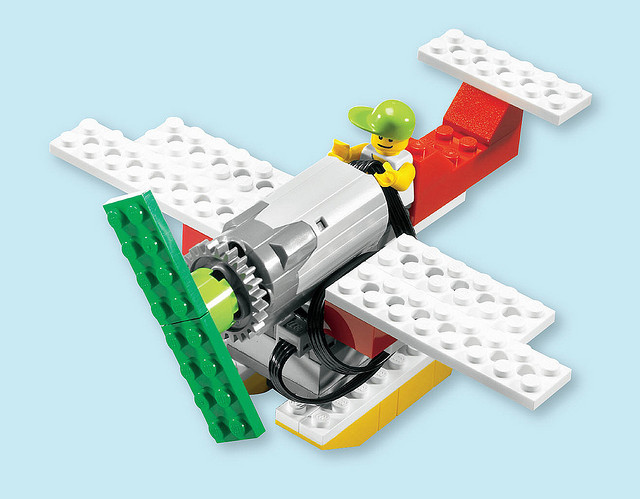 Lego_WeDo_Airplane